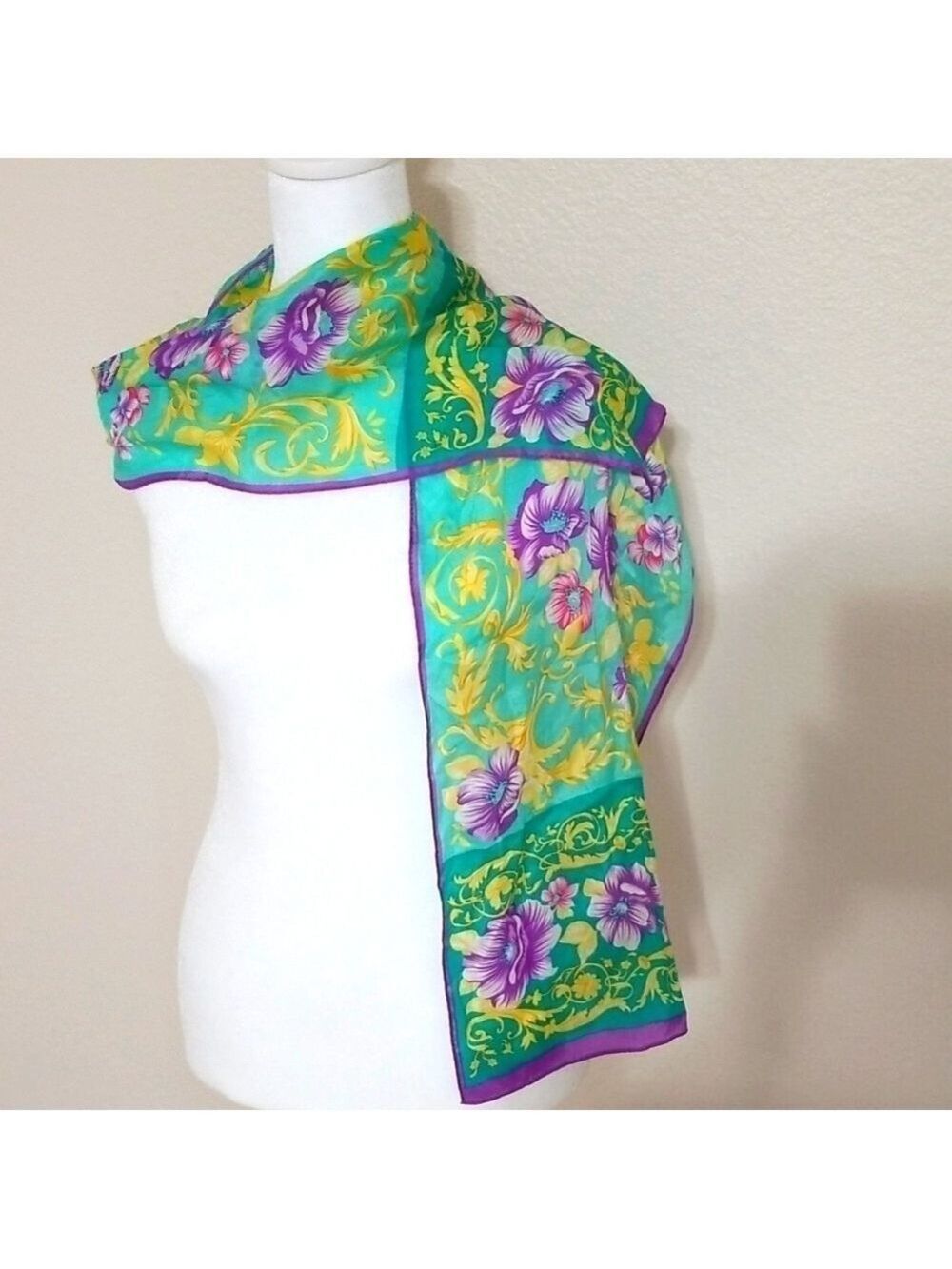 Specialty house 100% silk scarf, made in Japan. - Picture 3 of 5